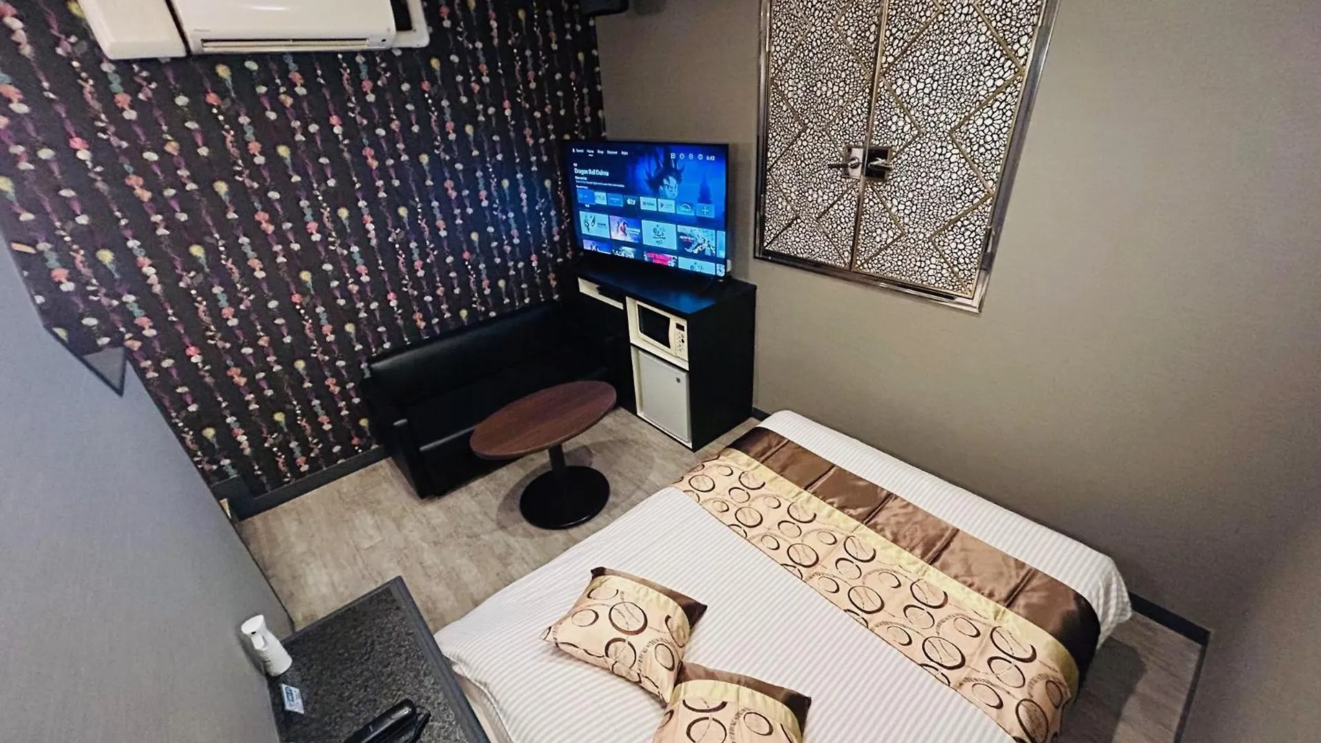 Hotel Crystal 大人専用 Präfektur Tokio 3*,